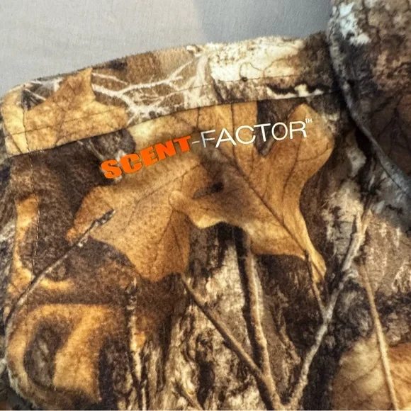 Habit Youth Medium Real Tree Camo Bomber Jacket - Insulated & Waterproof - Picture 4 of 11